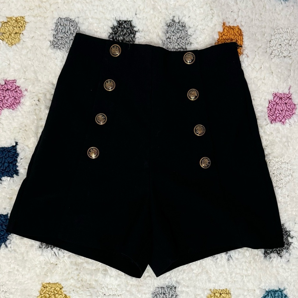 Black high waisted shorts